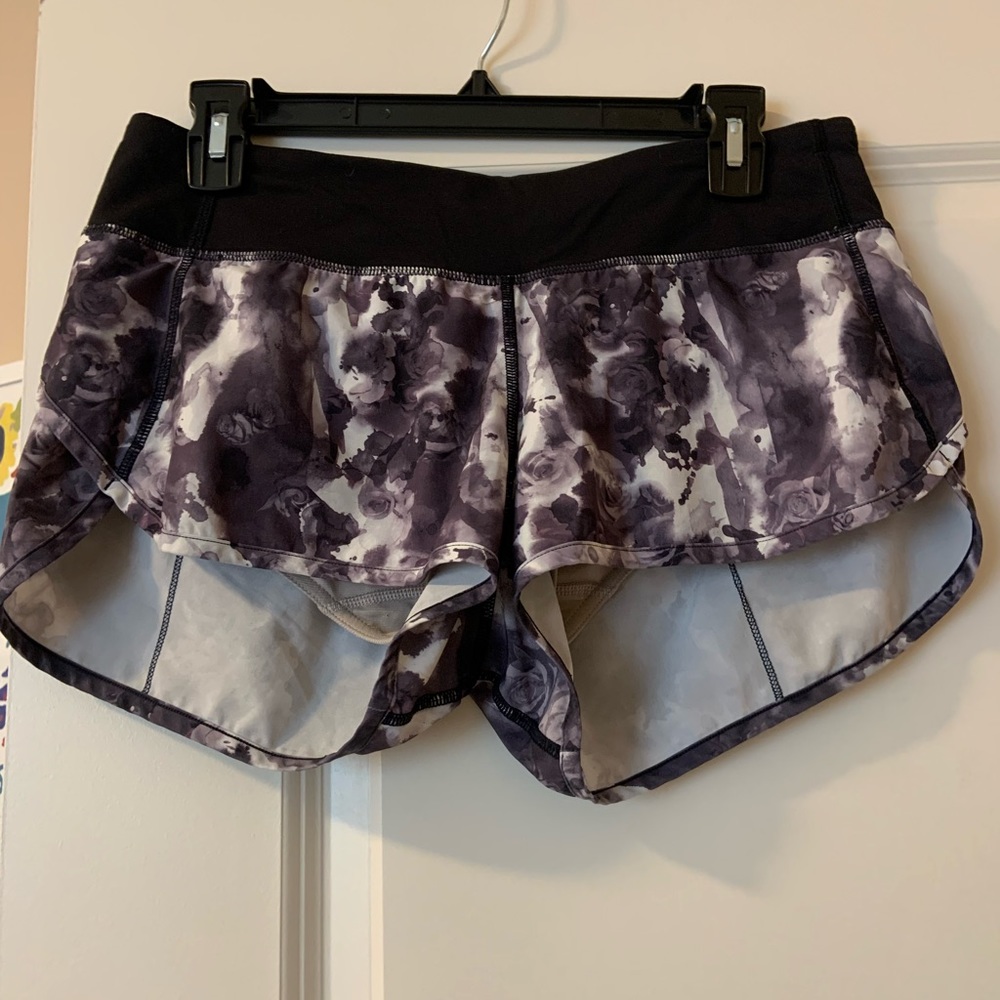 Lululemon speed up shorts size 6